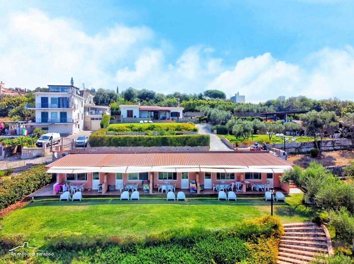 Un Angolo di Paradiso Gaeta Bagian luar foto